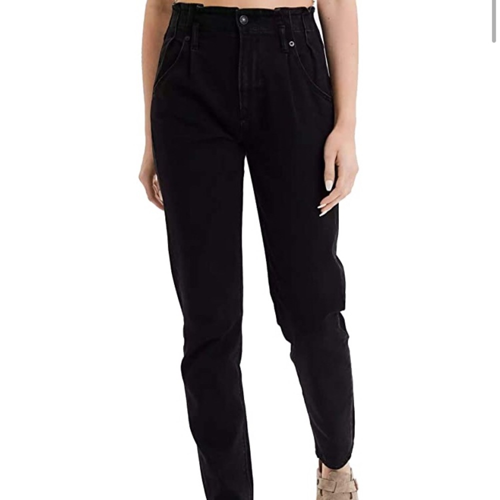 American Eagle black mom jeans